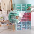 Hộp đựng giày chống bụi bằng nhựa trong suốt có nắp đậy