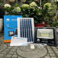 Đèn năng lượng mặt trời sân vườn chống nước 500W