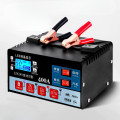 Bộ sạc ắc quy ô tô, xe máy màn hình LCD hiện đại