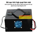 Bộ sạc ắc quy ô tô, xe máy màn hình LCD hiện đại