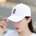 Mũ lưỡi trai thêu chữ phong cách năng động trẻ trung dành cho cả nam và nữ, Màu đen
