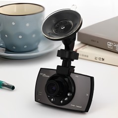 Camera hành trình cho xe ô tô full hd 1080 độ phân giải cao