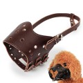 Rọ mõm cho chó chất liệu da mềm cao cấp có đai điều chỉnh kích thước, Size S (5-10kg)
