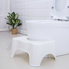 Ghế kê chân ngồi toilet đúng cách chống táo bón